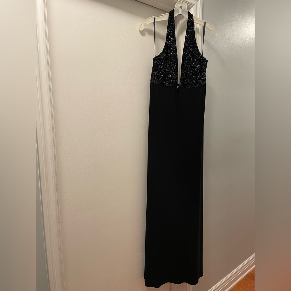 NWT Laundry by Shelli Segal Floor Length Gown Black Halter Beaded Size 12
